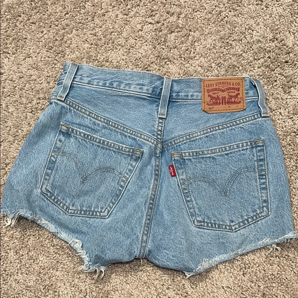 501 Original Levi’s Denim Blue Women's Cut off Shorts - Picture 2 of 4